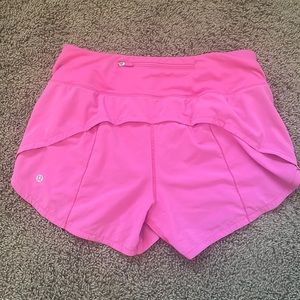 Lululemon Speed Up, Mid Rise, Short 4” Lined (Sonic Pink)
